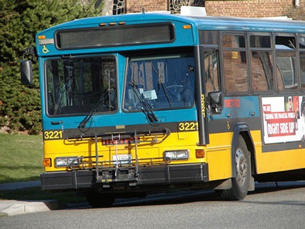 The Metropolitan King County Council today unanimously approved a compromise plan to move forward with certain bus service reductions for Metro that would defer 200