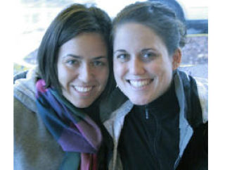 Robyn Callahan (left) and her sister Kelly both suffer from Spondyloarthropathy