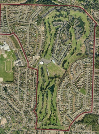 This overhead photo illustrates the Northshore Golf Course and its surrounding neighborhoods. The Pointe at Northshore is proposed to be constructed over the golf course