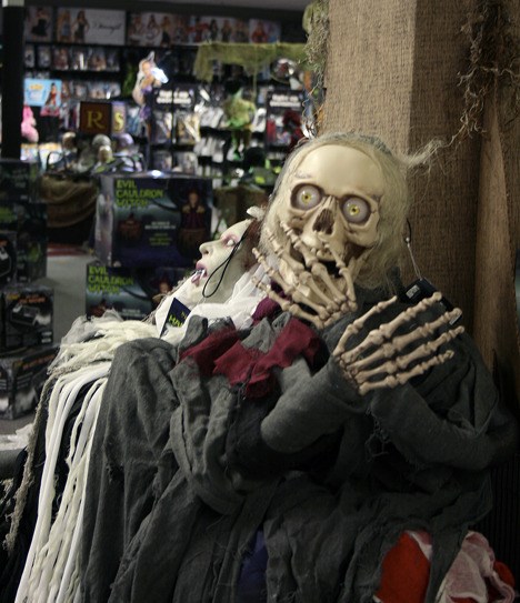 Spirit Halloween will operate two Federal Way stores full of props