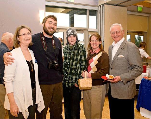 Mary Louise Goss (left) with former Mirror editor Andy Hobbs (second from left) and friends during an event in Federal Way. Goss died of lung cancer on Feb. 9.