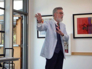Norm Hollingshead presents an opera preview in years past at a local library. Hollingshead will review the opera Don Giovannie in Federal Way on Thursday.