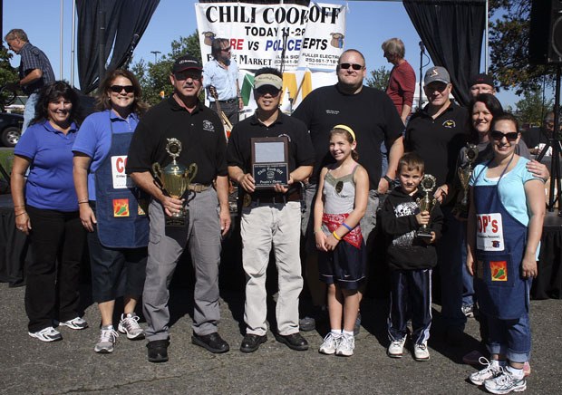 Federal Way police won the 2010 Federal Way Farmers Market Chili Cook-off.