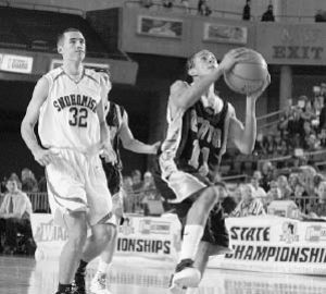 Michael Hale averaged 14.2 points for Decatur during the Gators’ run to sixth place at the 2008 Class 4A State Tournament.