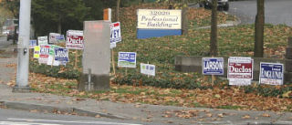 More than 50 election signs lined the roadways at the intersection of 1st Avenue South and South 320th Street on Election Day in November 2007.