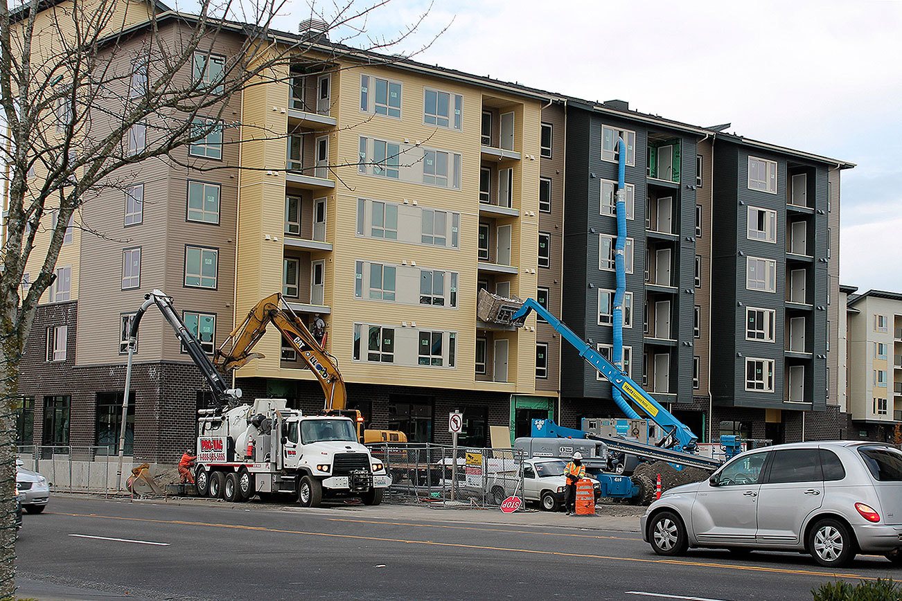 Federal Way City Council passes second moratorium on multi-family housing