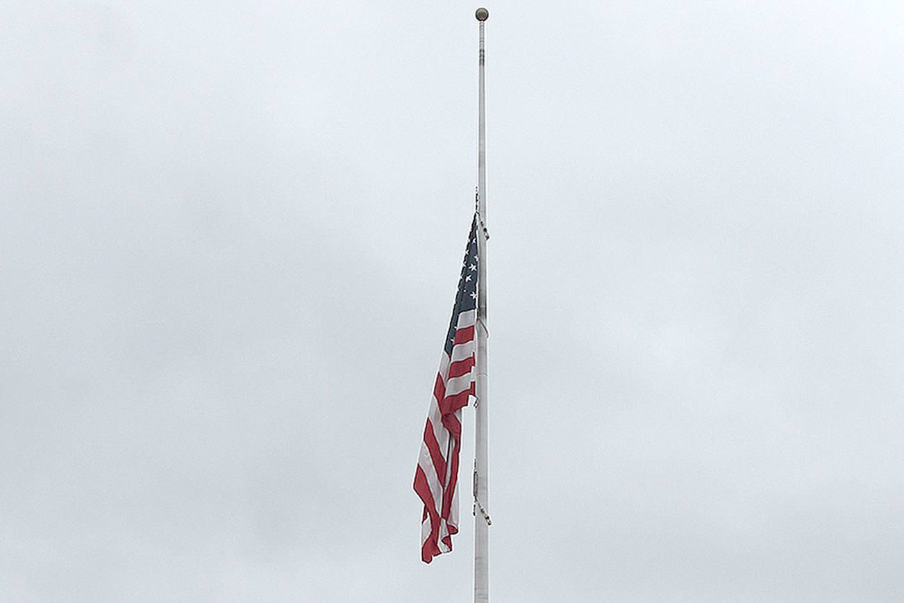 Federal Way flies flags at half-staff in memory of slain Tacoma police officer