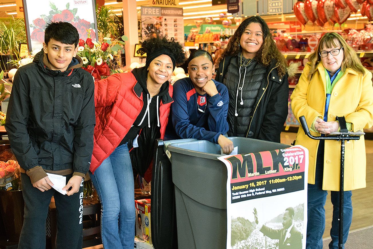 Todd Beamer students collect food at Federal Way stores for MLK drive