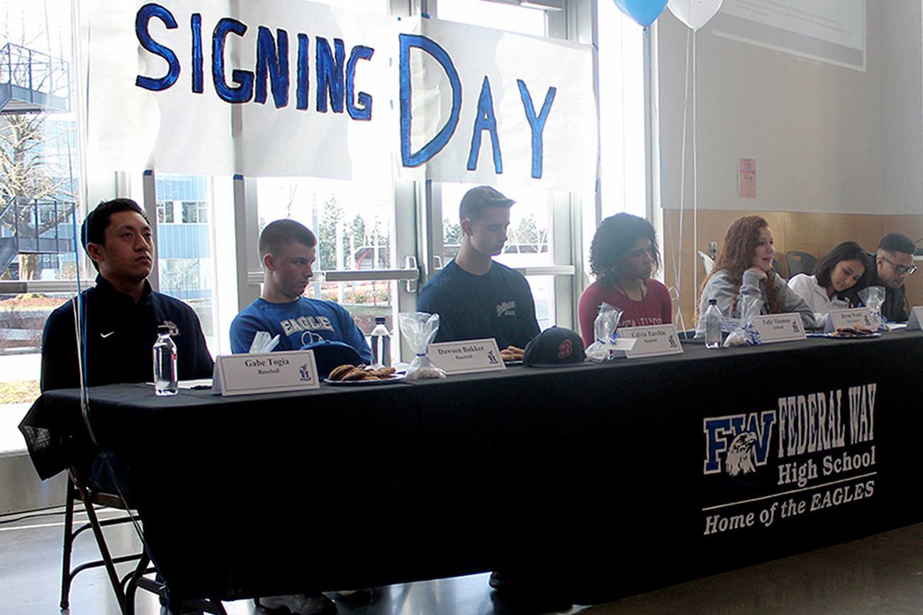 Federal Way rich with college-bound athletes on 2017 Signing Day