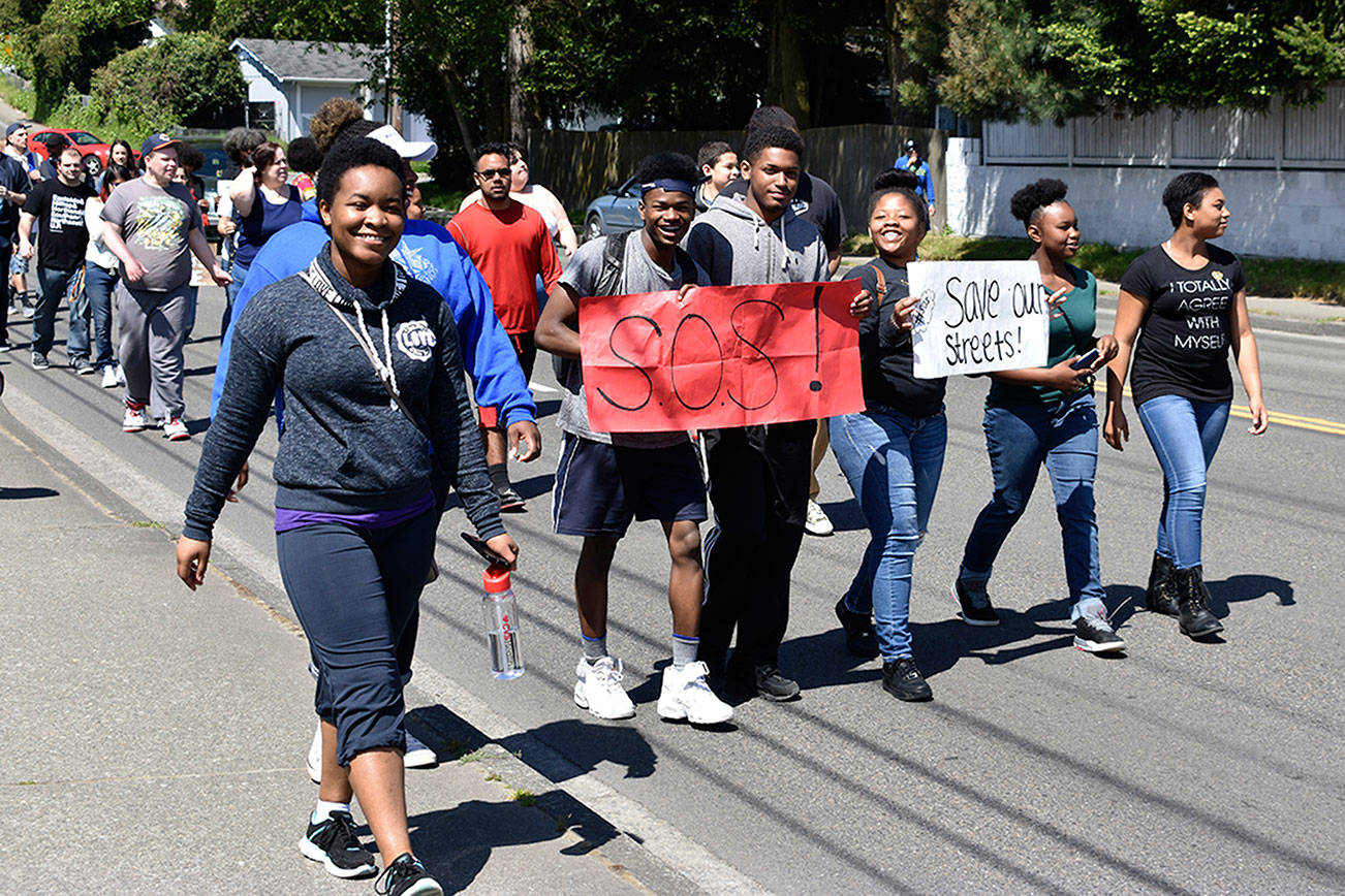 Black Student Union’s Save Our Streets event sparks dialogue to reunite community
