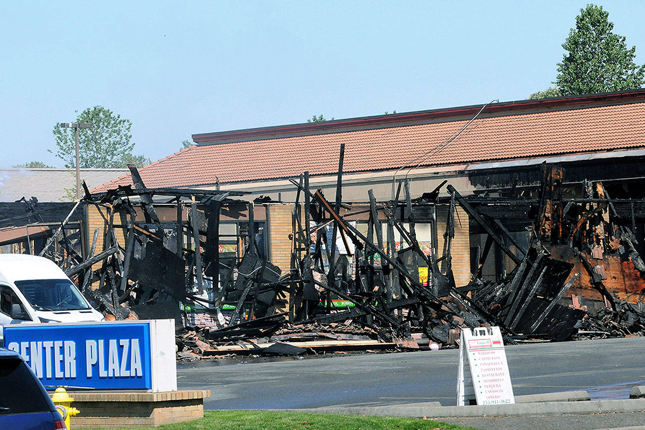 Cause of destructive fire at Federal Way shopping complex still unknown