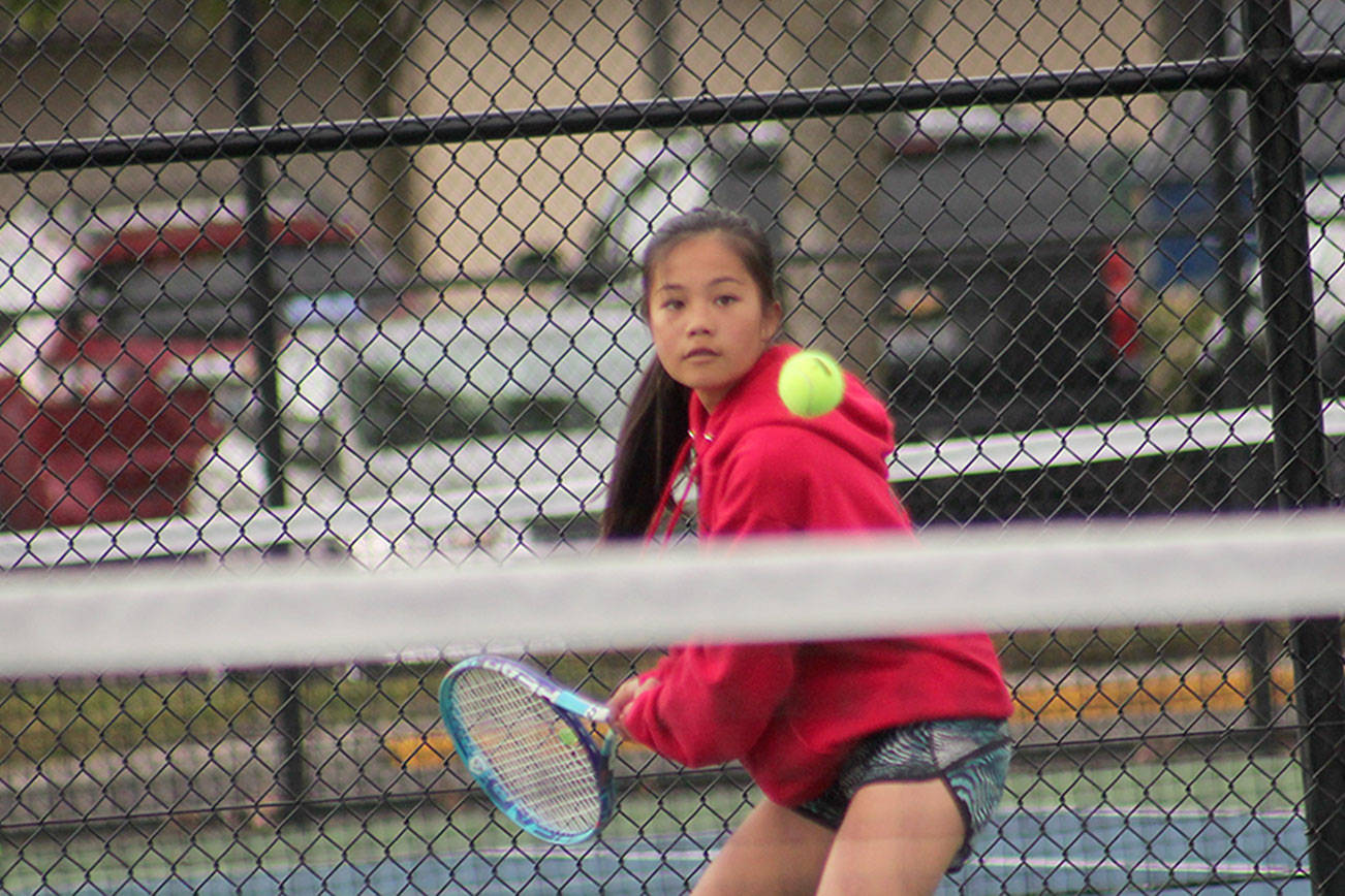 Federal Way’s Chong sisters enter WCD tennis as the team they’ve always been