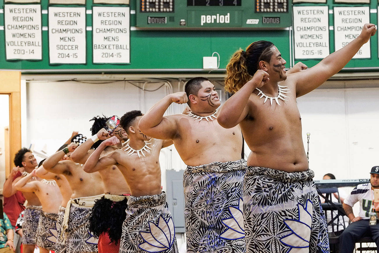 Federal Way High School Pacific Islander ‘family’ provides safe space for learning culture