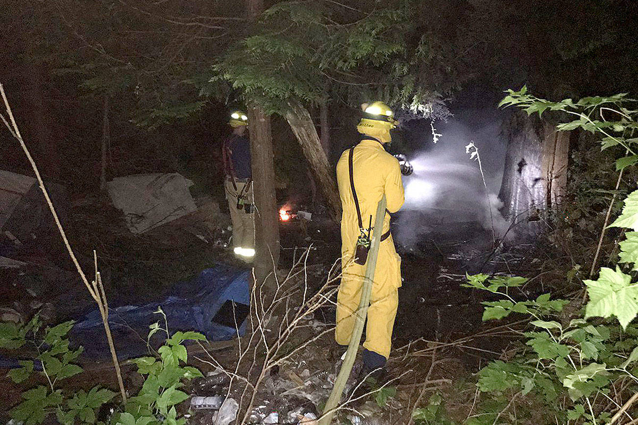 South King Fire & Rescue snuff homeless encampment fire over weekend