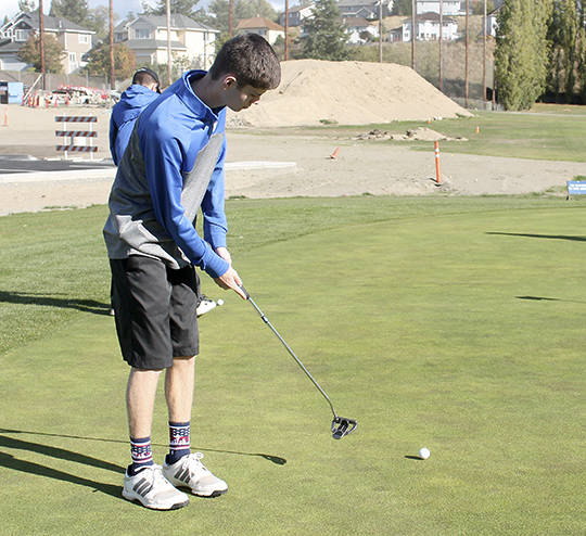 Eagles golf team wraps league play in third place, heading to districts next week