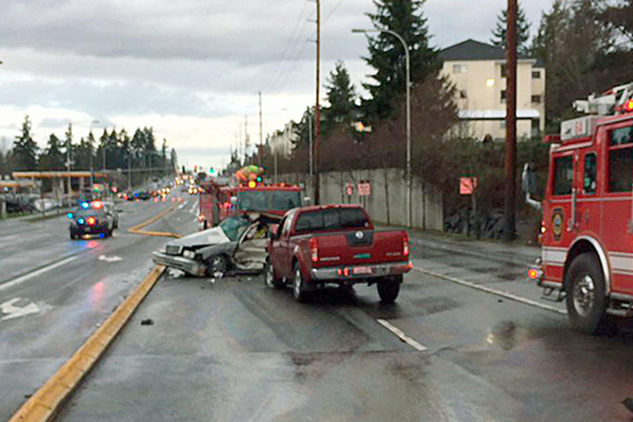 Fatality accident closes Pacific Highway in Federal Way