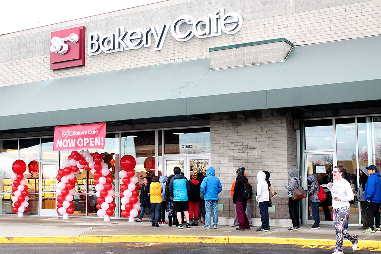 Internationally popular bakery, cafe chain opens doors in Federal Way