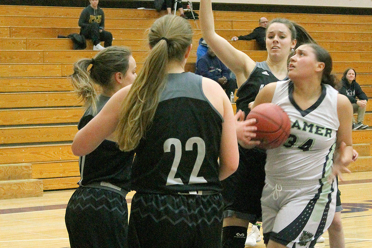Titan girls’ season ends in disappointing loss