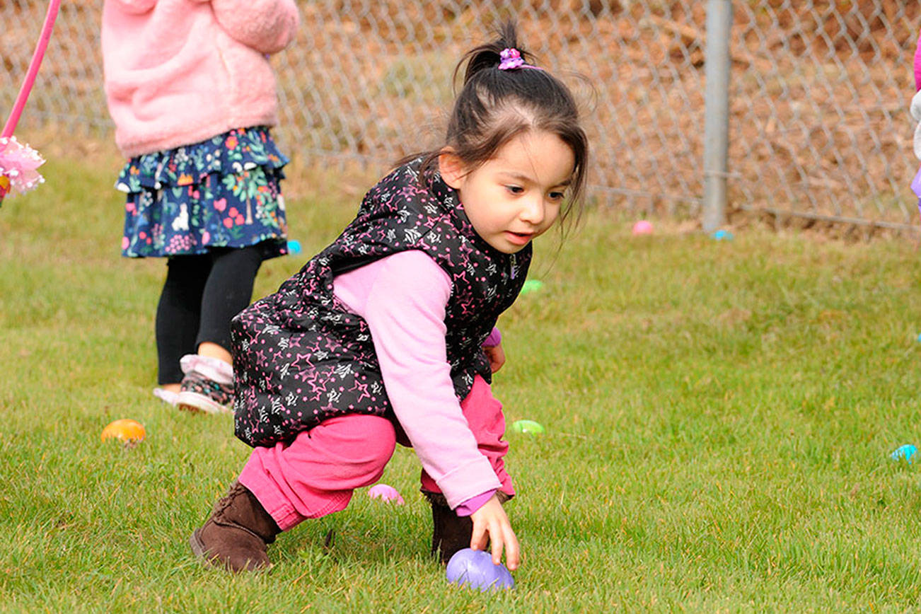 Children hunt for 6,000 eggs at Light of Christ Community Garden