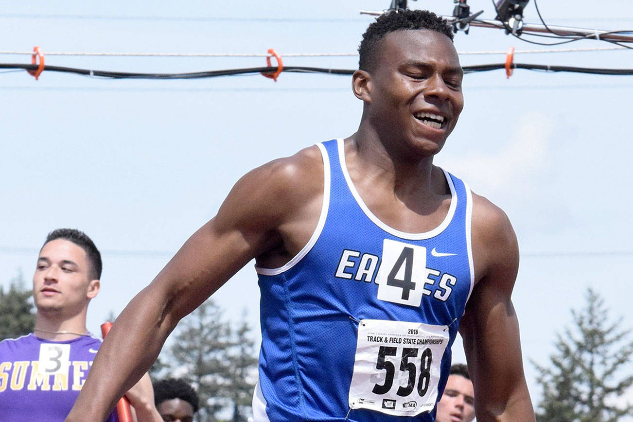 Federal Way Eagles take flight, roll to state 400-meter relay title