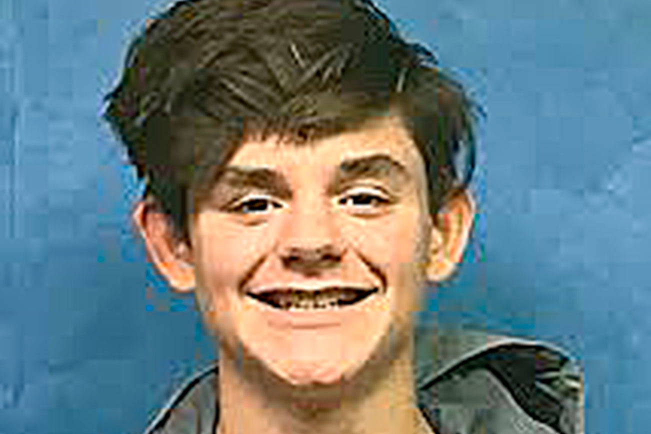 Federal Way Mirror Male Athlete of the Week: Carter Berry