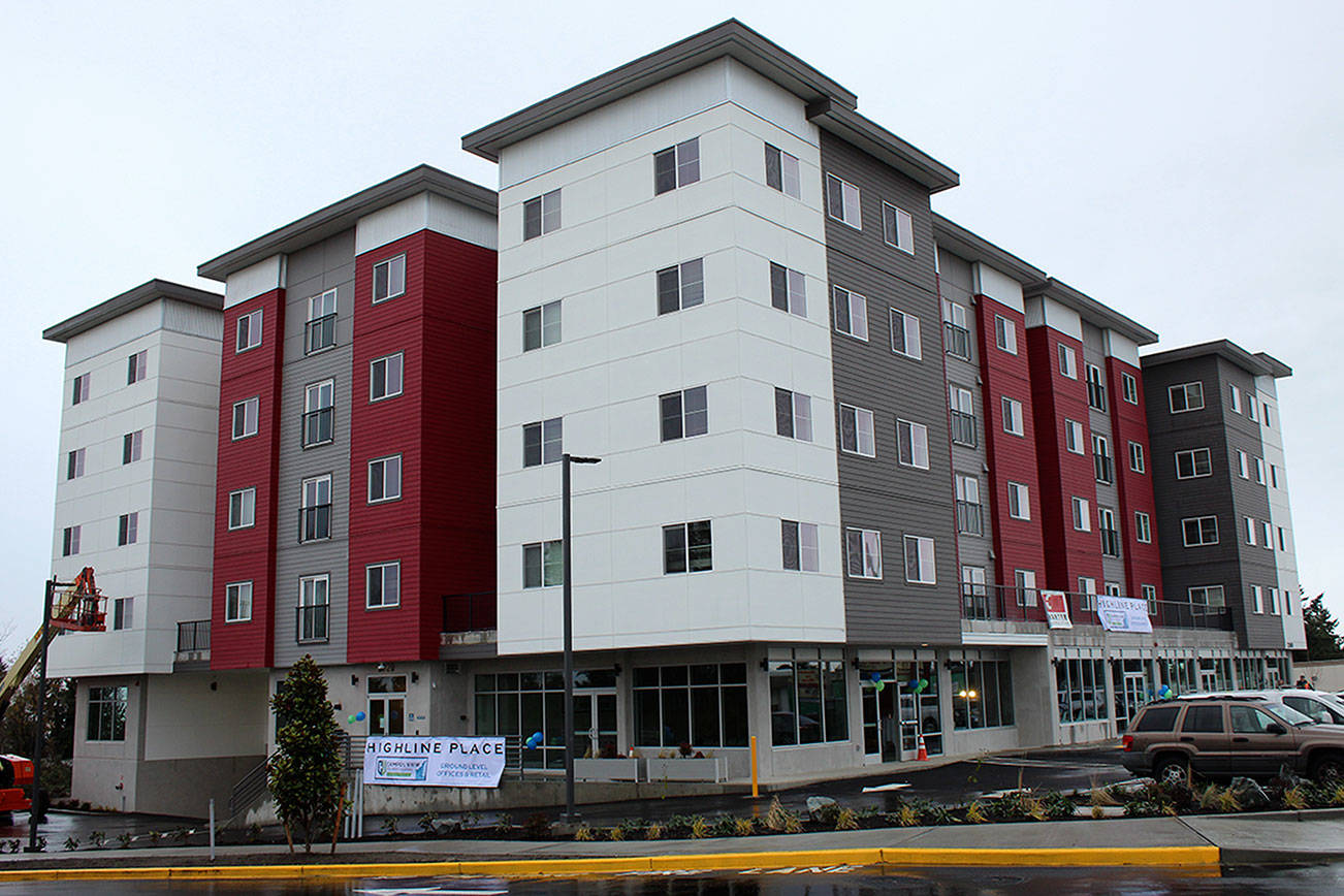 Highline College opens student housing near campus