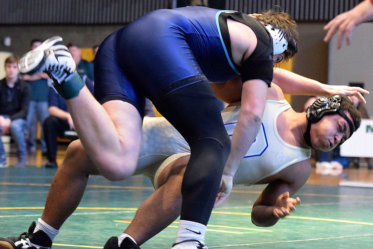 Tough route to wrestling regionals Federal Way Mirror