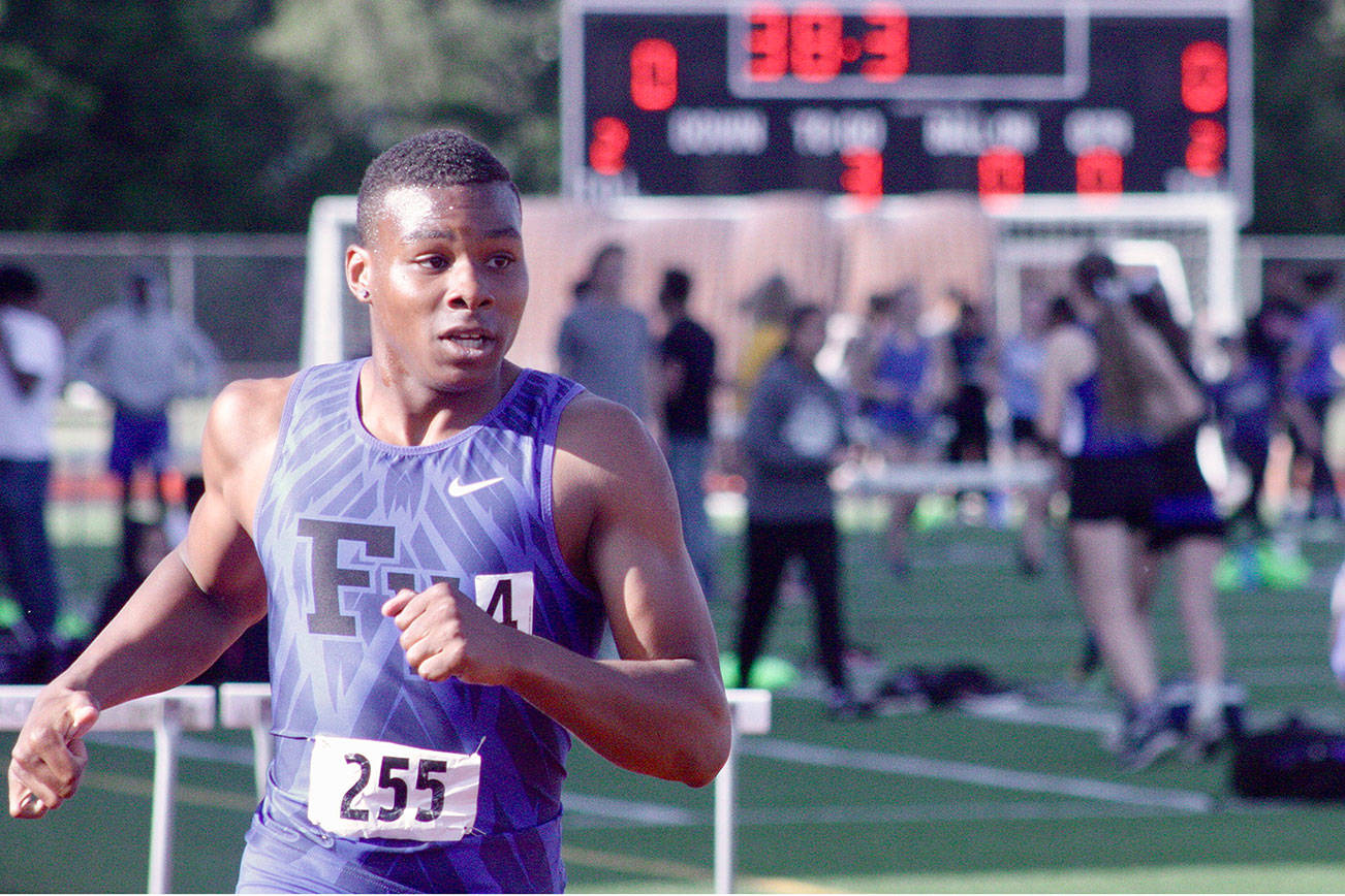 Final strides before state for Federal Way athletes