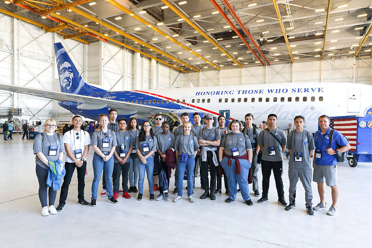 Federal Way scholars attend Alaska Airlines Aviation Day, explore careers in aviation