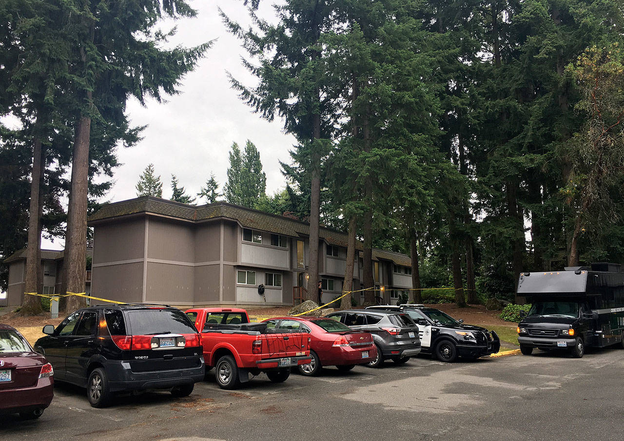A section of the Maplewood Apartments is taped off by Federal Way police due to the ongoing investigation. Olivia Sullivan/staff photo
