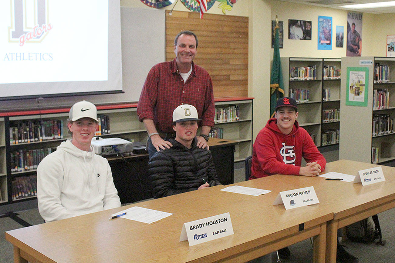 Three Decatur baseball players sign National Letters of Intent