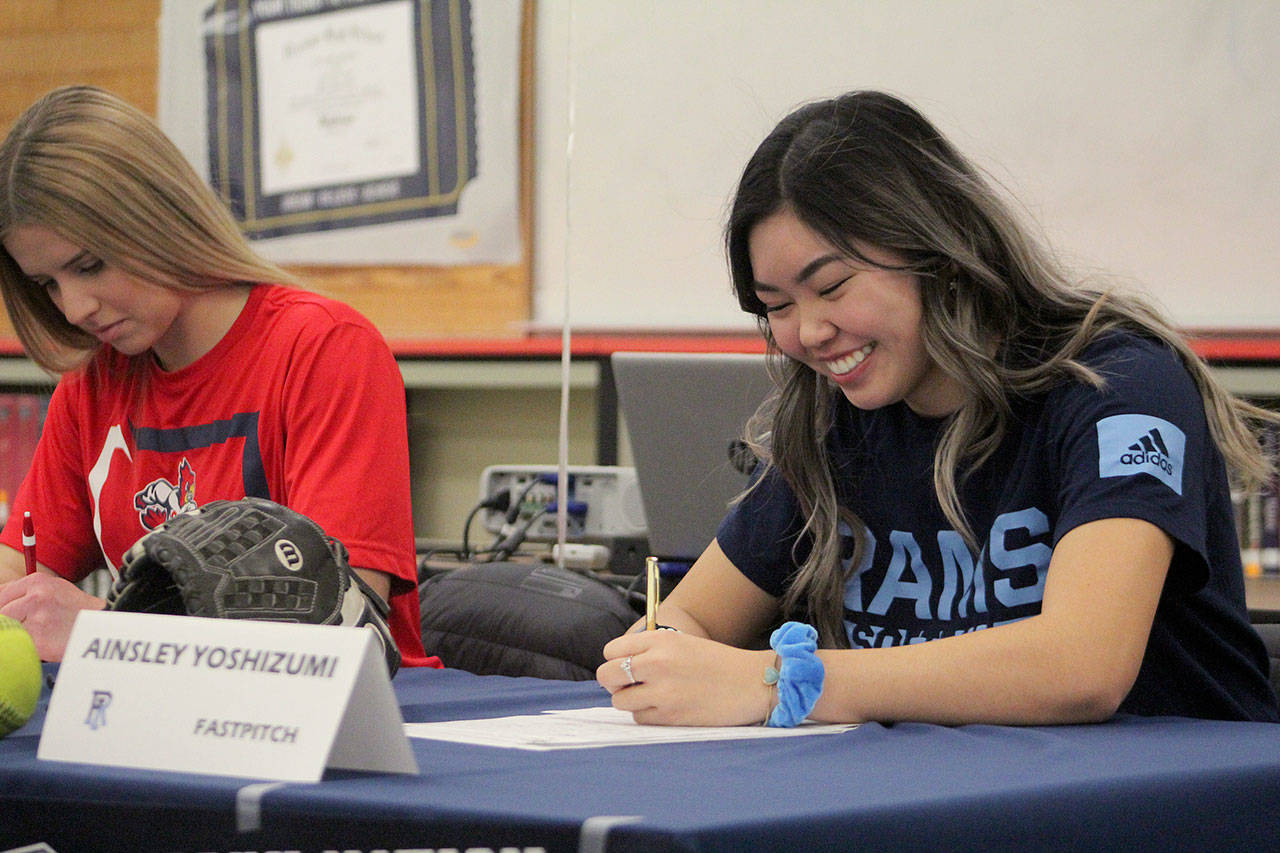 Three Decatur seniors sign National Letters of Intent for softball