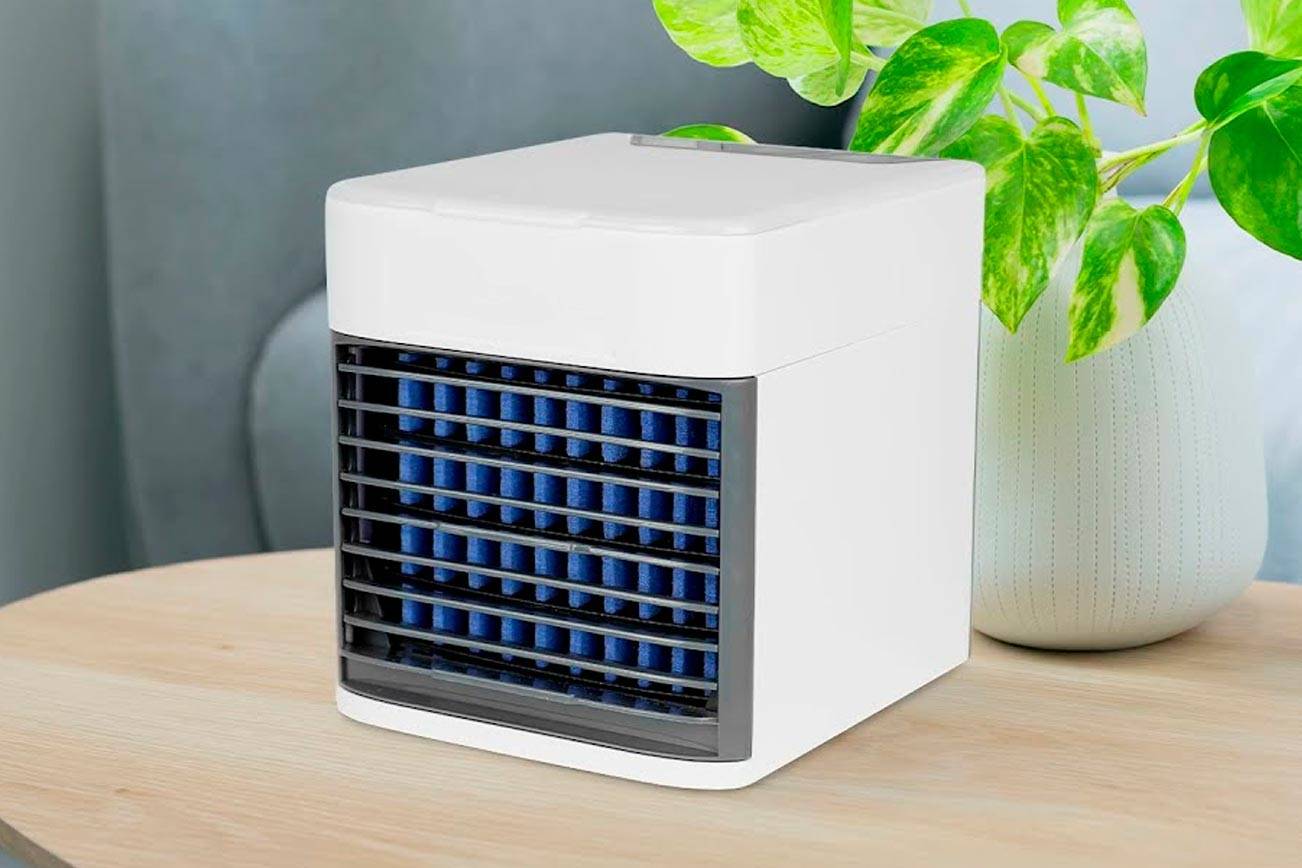 Office Blue Camping Mini Air Cooler with 3-Speed Portable Air Conditioner Portable Blast AC Unit Table Top Rechargeable Portable Air Conditioner for Small Room Dorm