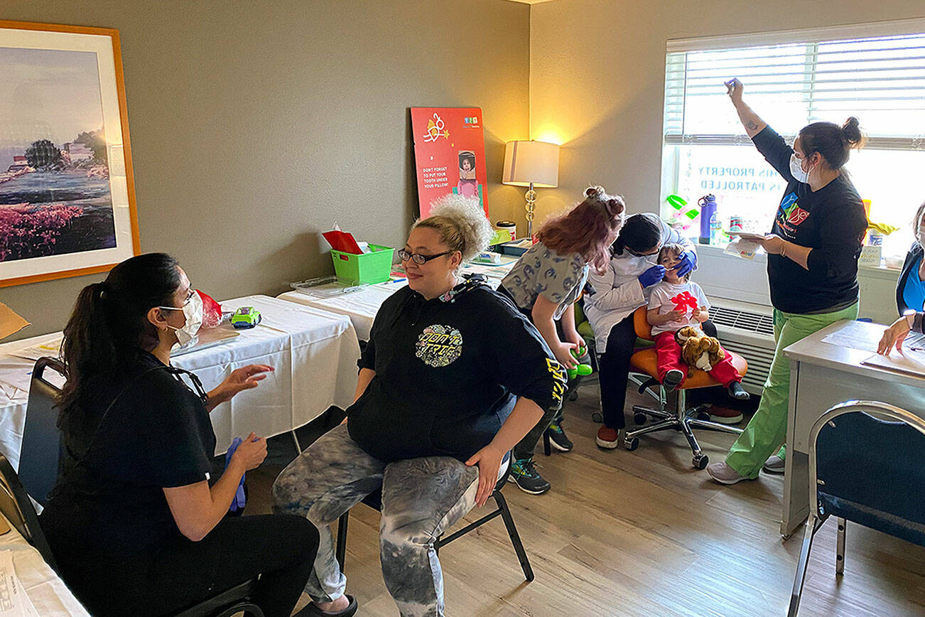 Local dentists provide clinic for parents, kids experiencing homelessness