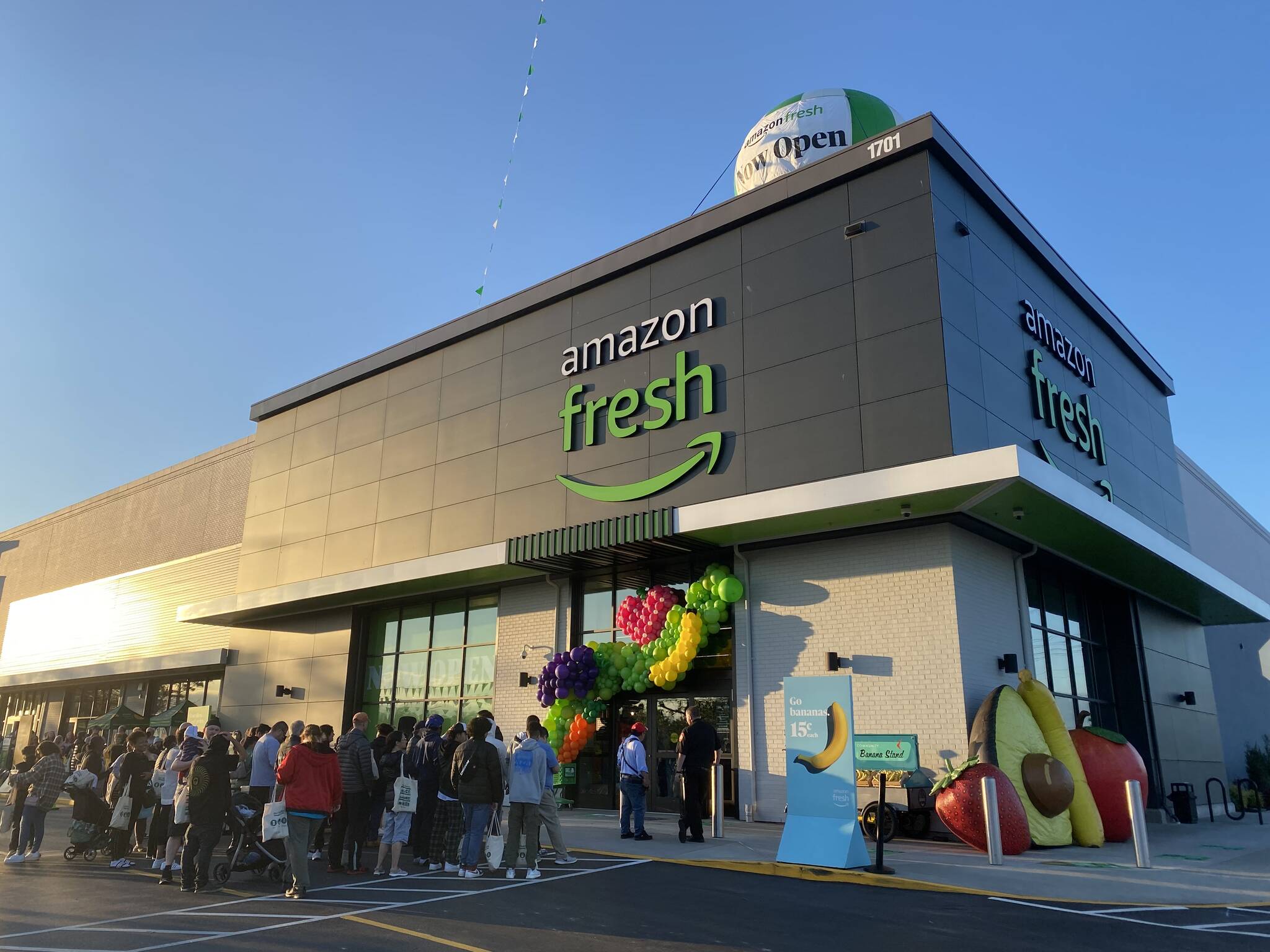 Amazon Fresh is located at 1701 S. Commons in Federal Way. Olivia Sullivan/the Mirror