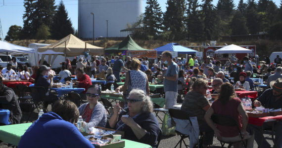 Crowds soaked up the sun at the 2021 Taste of Federal Way festival. File photo