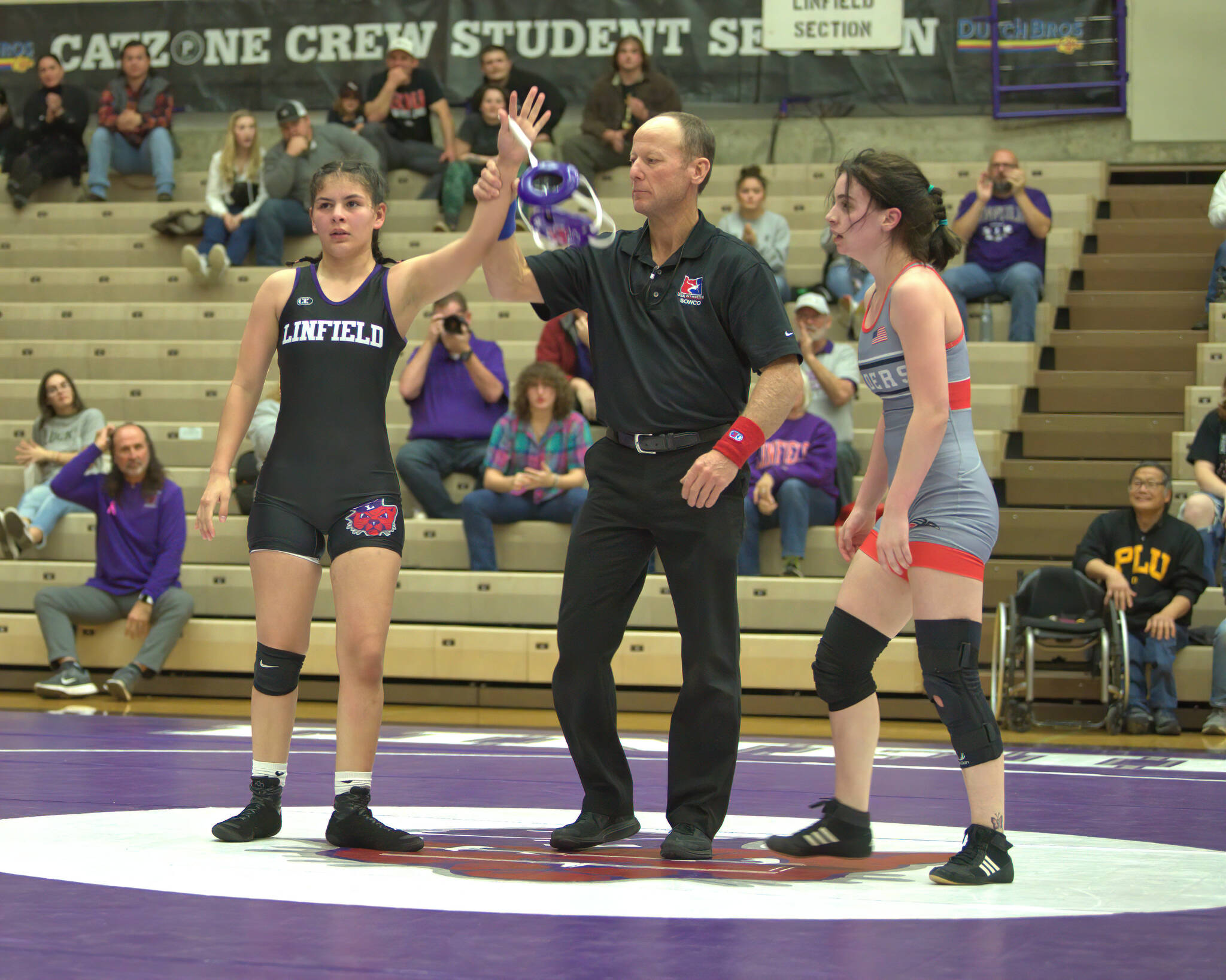 Photos courtesy of Mike Holte
Paulina Fabela Santos takes the match on Dec. 11.