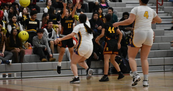 Raider senior BB Aguiman takes a jump-shot in front of her home fans. Ben Ray / The Mirror