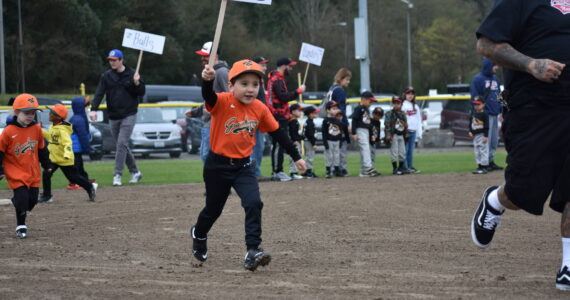 Young T-Baller excited running around the bases! Ben Ray / The Mirror