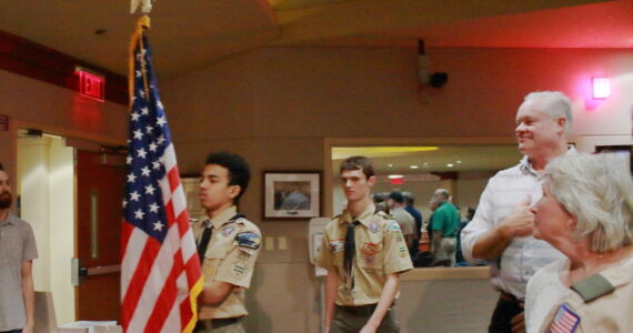 Photo by Keelin Everly-Lang / The Mirror
Boy Scouts present the colors at the Federal Way City Council meeting on Dec. 5.