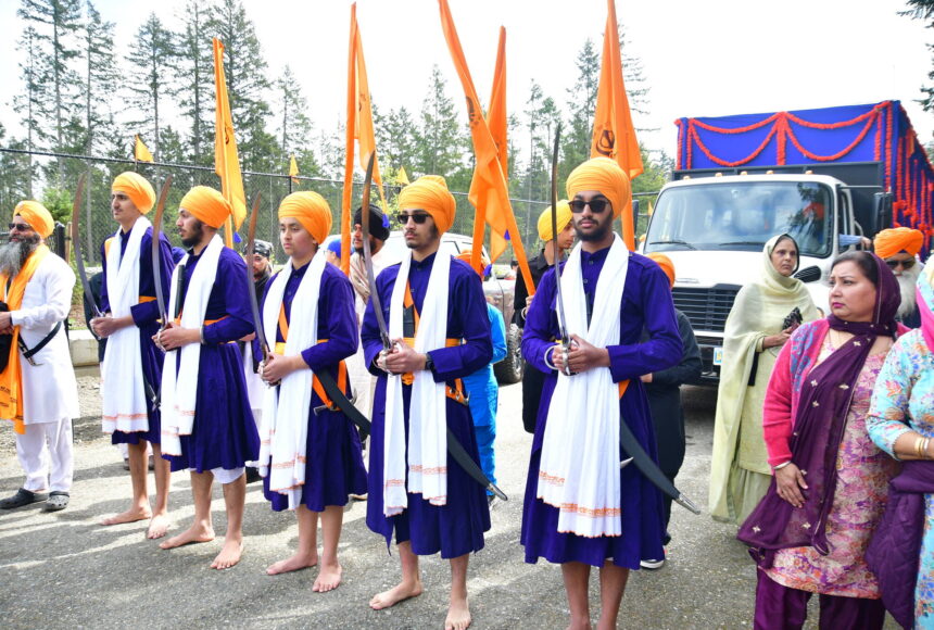 <p>The 3rd annual Vaisakhi Celebration at Khalsa Gurmat Center on Saturday, April 13. 7,000 to 9,000 people were expected from throughout the state. Photo by Bruce Honda</p>