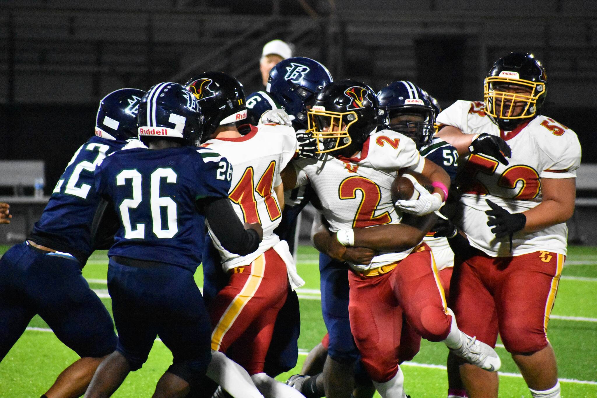 Gabriel Lemelle fights through contact against Todd Beamer. Ben Ray / The Mirror