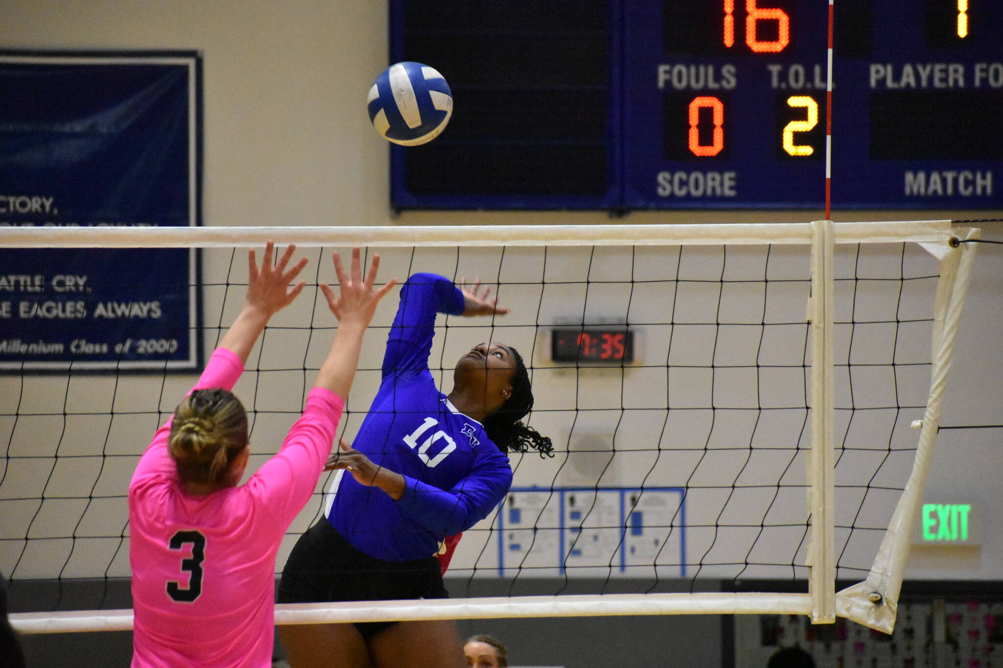Meilani Paige goes for the kill against Kentlake for Federal Way. Ben Ray / The Mirror