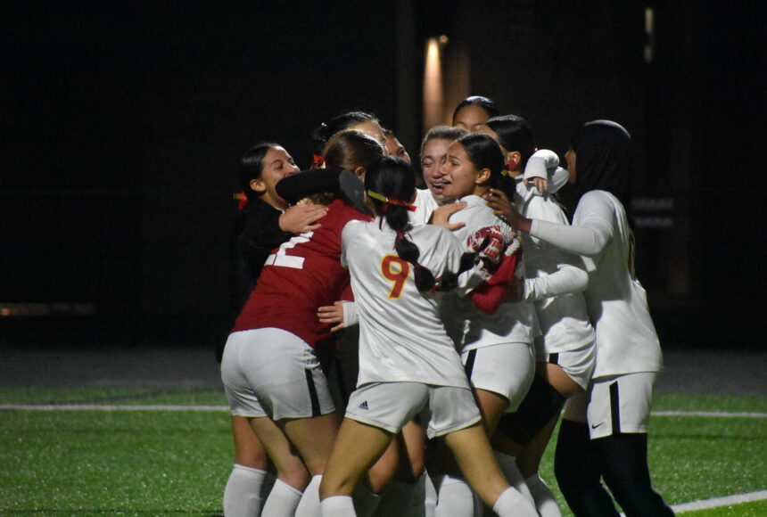 <p>The Thomas Jefferson Raiders celebrate their win on penalties over Decatur. Ben Ray / The Mirror</p>