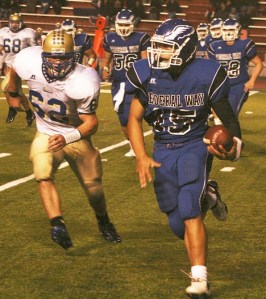 Federal Way junior quarterback Nick Tanielu finished 14-of-18 for 206 yards and two TDs during Tuesday's 35-21 win over Gig Harbor and will be huge key to the Eagles advancing into the state playoffs Saturday against Skyview.