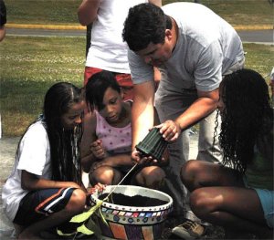 Fifth-graders Jasmine Scott