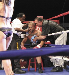 Federal Way boxer Vincent Thompson