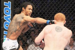 Decatur High School graduate Ben Henderson beat Mark Bocek in his first ever fight in the Ultimate Fighting Championship at UFC 129 in Toronto. Henderson won the fight by a unanimous decision and will fight Jim Miller on Sunday at UFC on Versus 5 in Milwaukee.