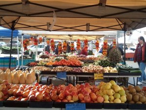 The Federal Way Farmers Market kicks off its 2012 season on May 12-13 at The Commons Mall parking lot near South 324th Street.