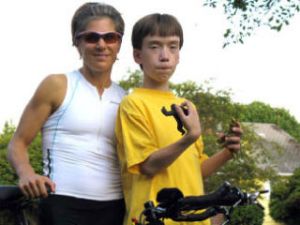 Puyallup resident Jennifer Block is hoping to raise $10